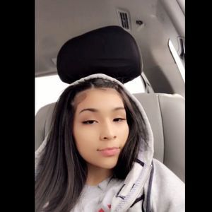 Meet your Posher, Miriam